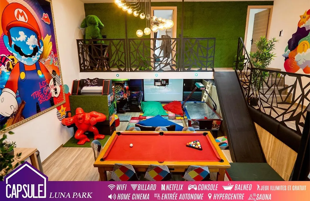 Capsule Luna Park - sauna - jeux d'arcade - jacuzzi - billard - Netflix-1